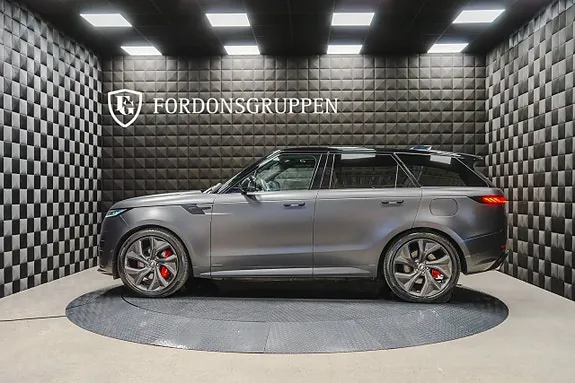 Land Rover Range Rover Sport 2025 photo 2