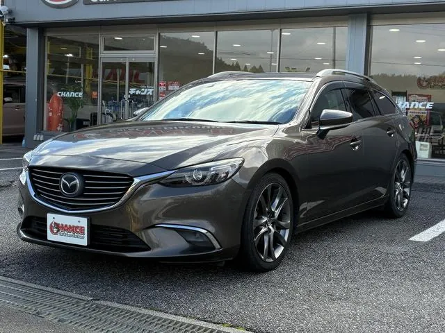 Mazda Atenza Wagon 2015 photo 4