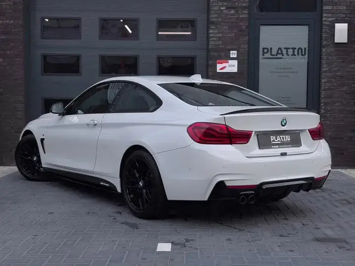 BMW 4 Series 2018 photo 2