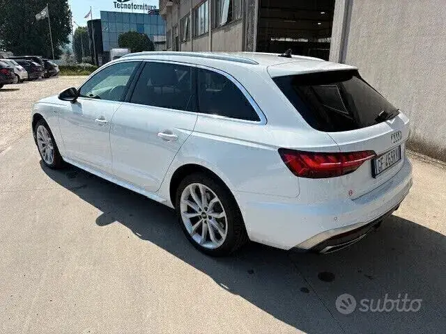 Audi A4 Avant 2021 photo 4