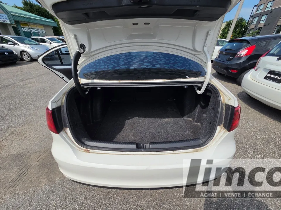Volkswagen Jetta 2012 photo 5