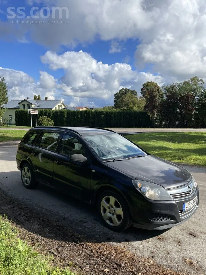 Opel Astra 2008 photo 3