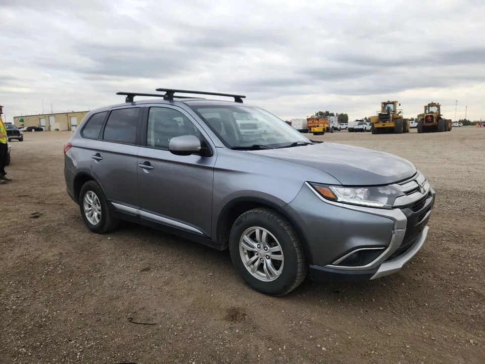 Mitsubishi Outlander 2016 photo 4