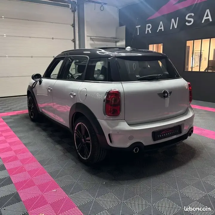 Mini Countryman 2012 photo 4