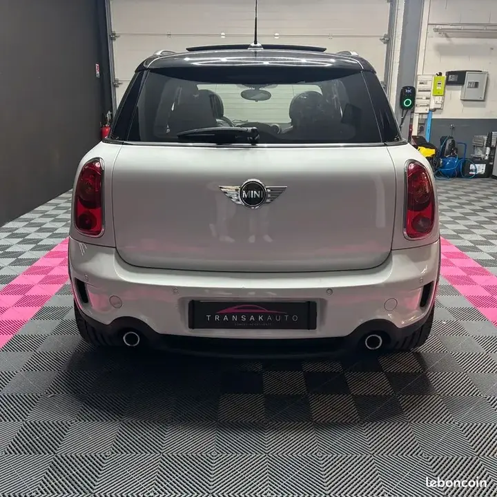 Mini Countryman 2012 photo 5