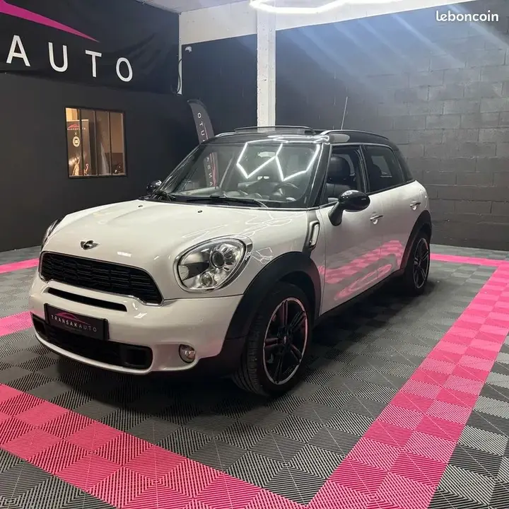 Mini Countryman 2012 photo 3