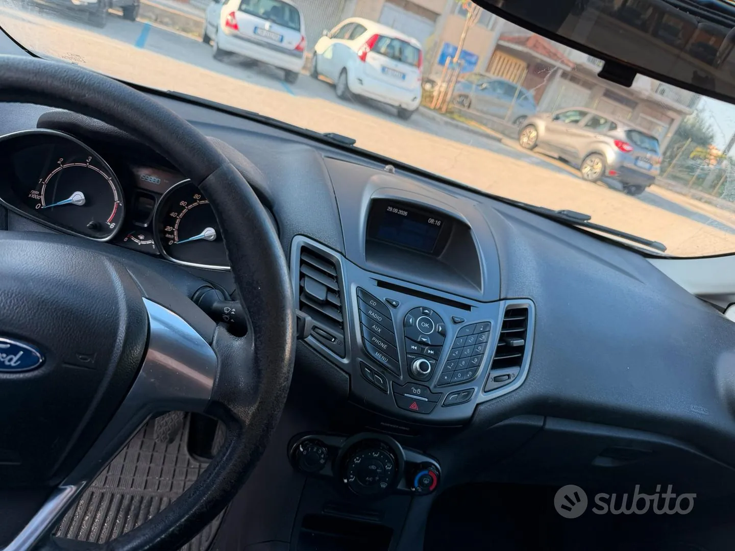 Ford Fiesta 2015 photo 5