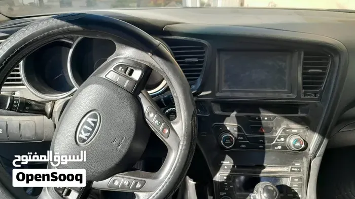 Kia K5 2010 photo 2