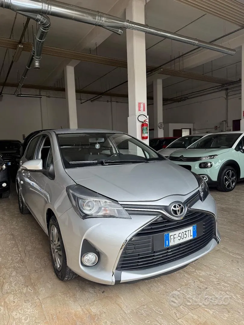 Toyota Yaris 2016 photo 3