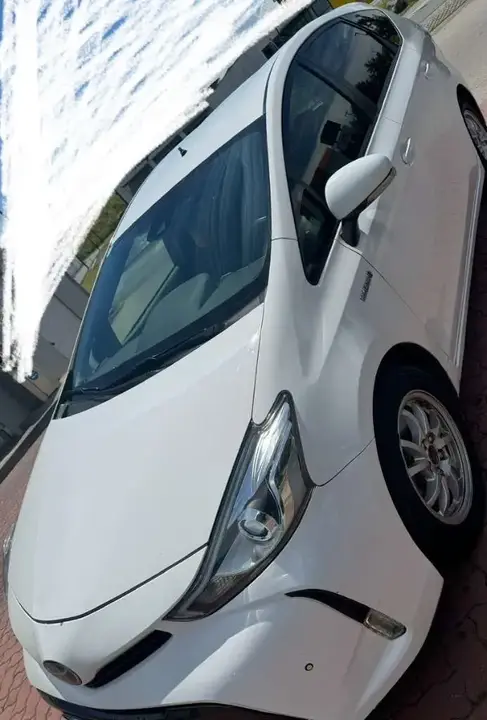 Toyota Prius 2019 photo 3