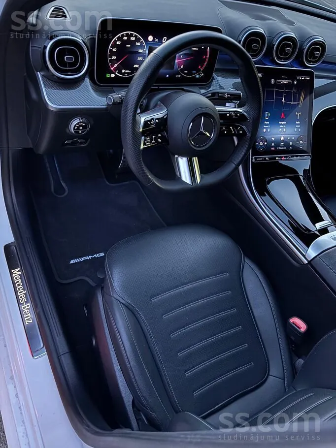 Mercedes-Benz C200 2023 photo 5