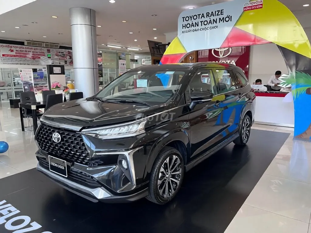 Toyota Veloz Cross