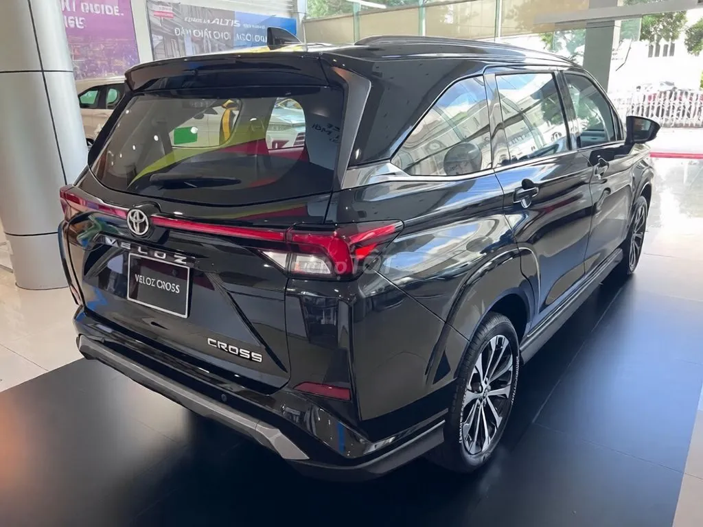 Toyota Veloz Cross 2026 photo 4