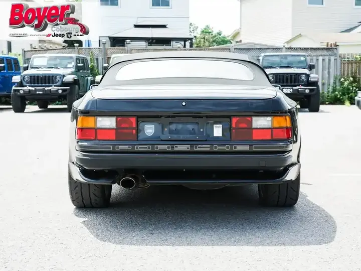 Porsche 944 1989 photo 5