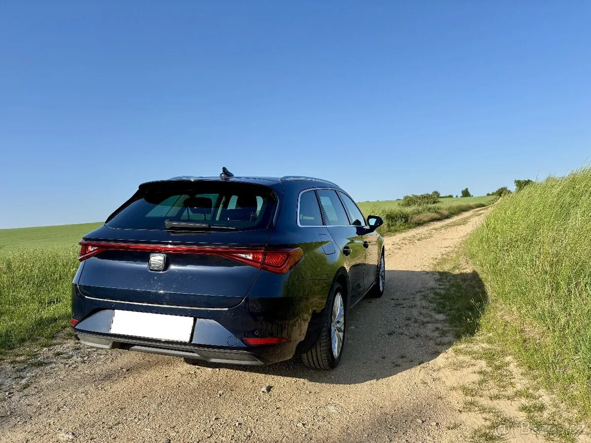 Seat Leon 2022 photo 2