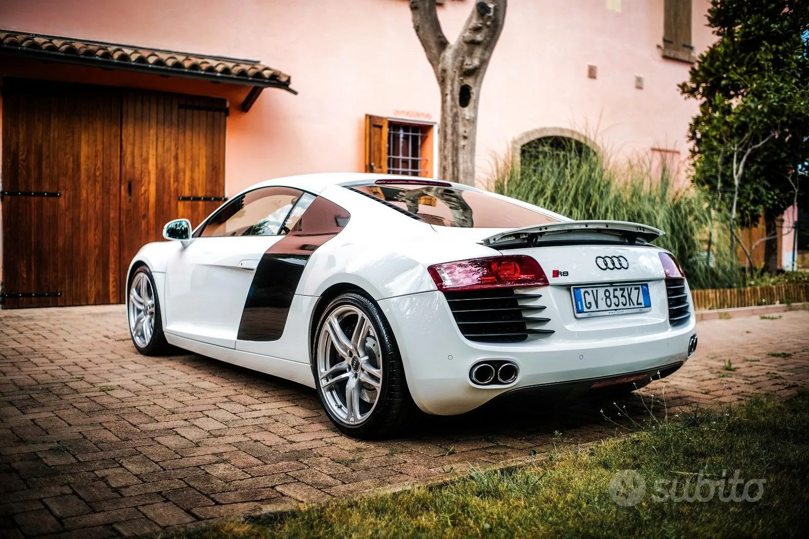 Audi R8 2025 photo 3