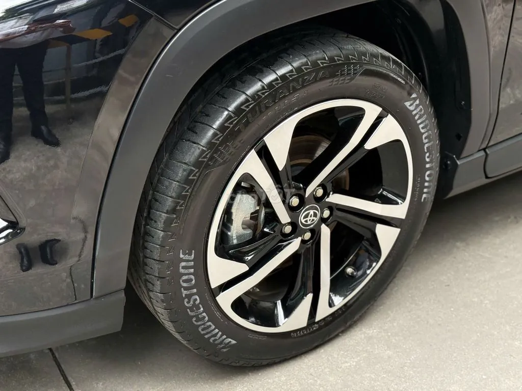 Toyota Yaris Cross 2024 photo 4