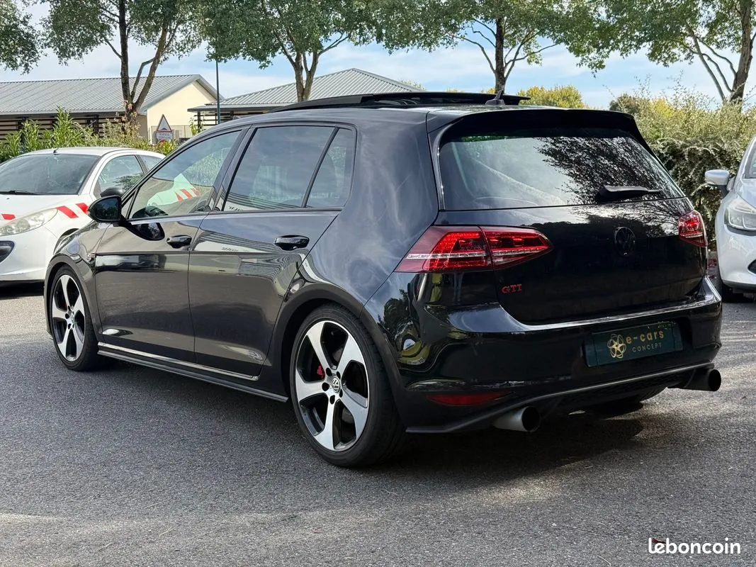 Volkswagen Golf 2014 photo 3