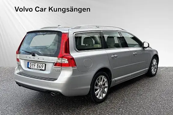 Volvo V70 2015 photo 5