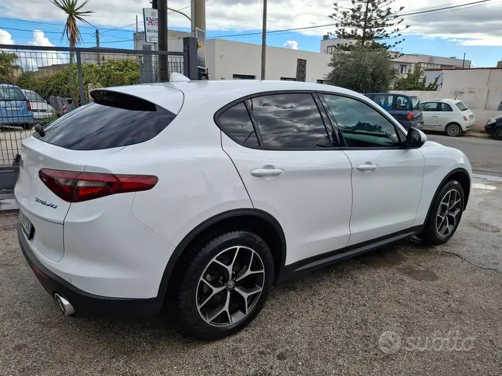 Alfa Romeo Stelvio 2019 photo 3