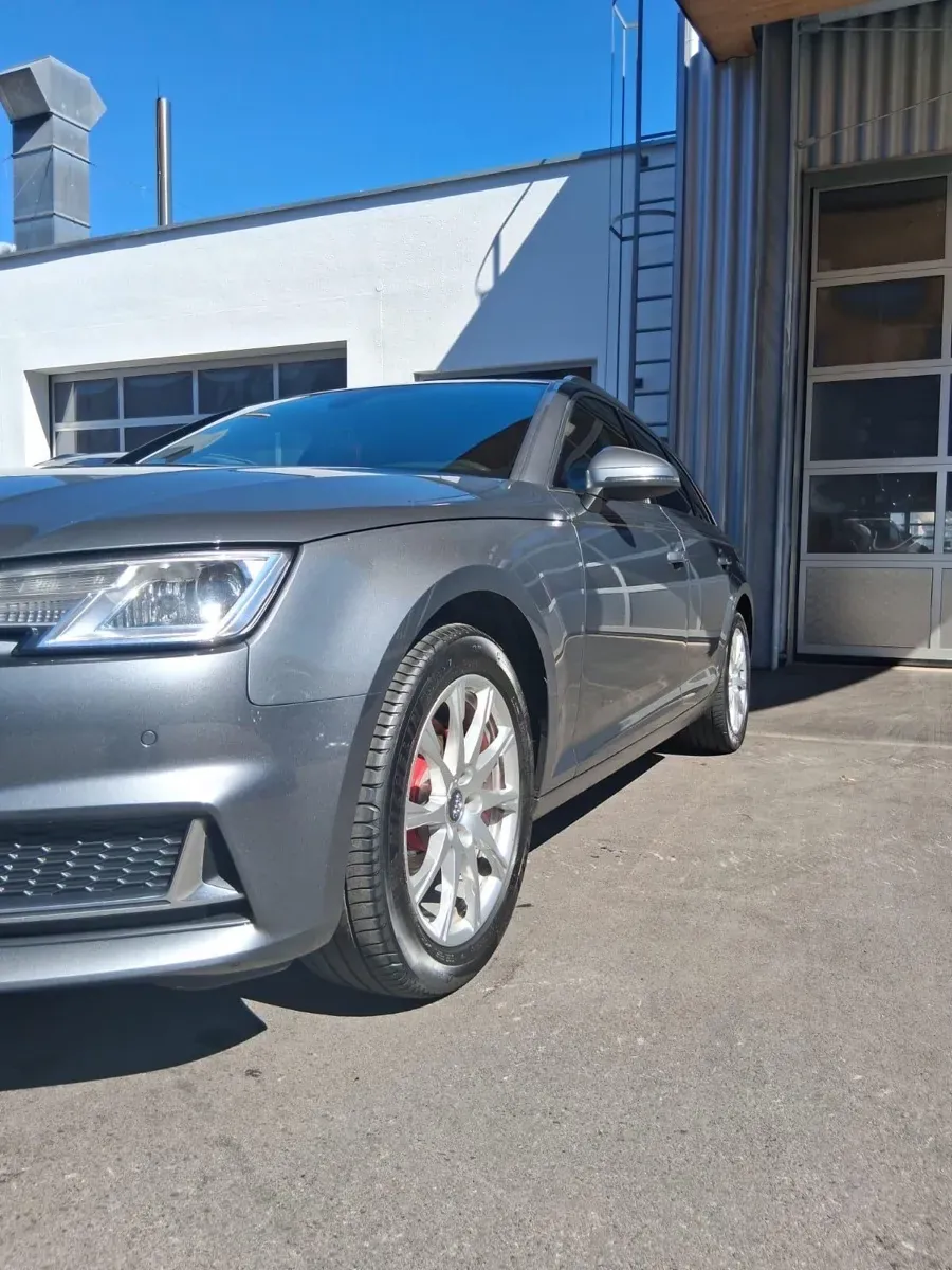Audi A4 2019 photo 3