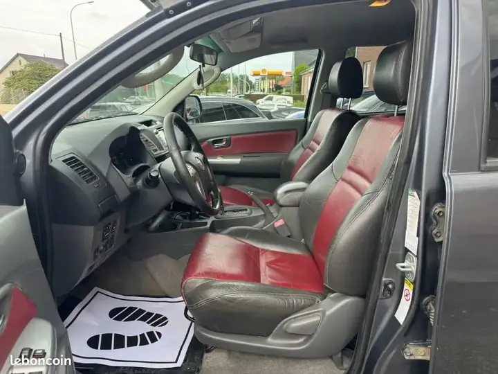 Toyota Hilux 2012 photo 3