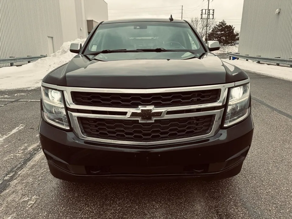 Chevrolet Tahoe 2015 photo 3