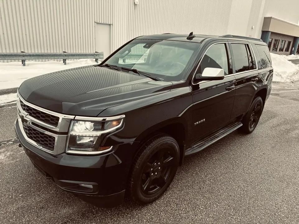 Chevrolet Tahoe 2015 photo 2