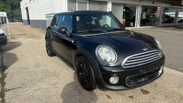 Mini One 2012 photo 2