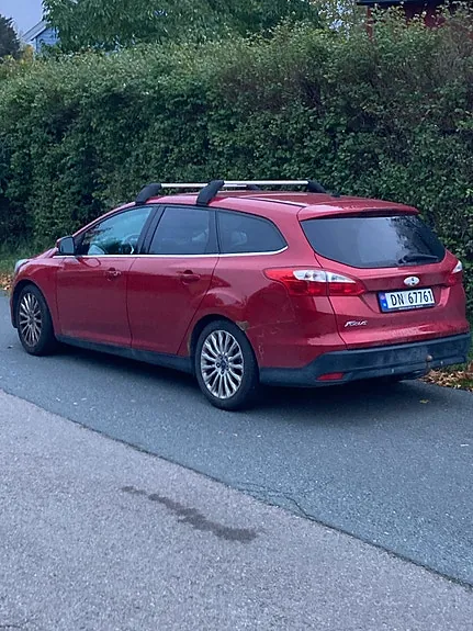 Ford Focus 2011 photo 3