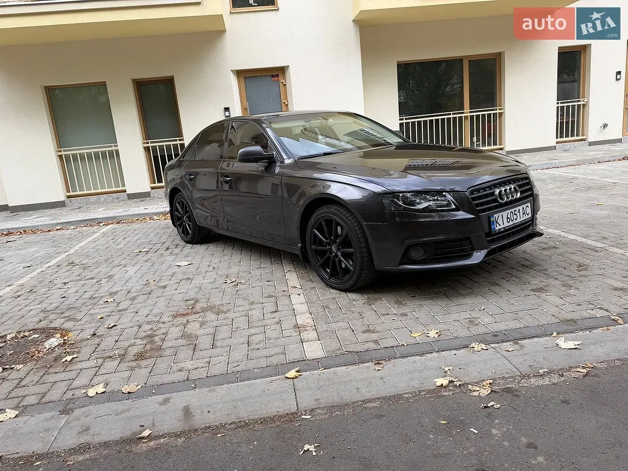 Audi A4 2011 photo 3