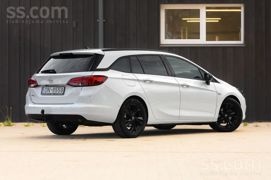 Opel Astra 2021 photo 5