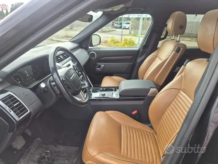 Land Rover Discovery 2020 photo 5
