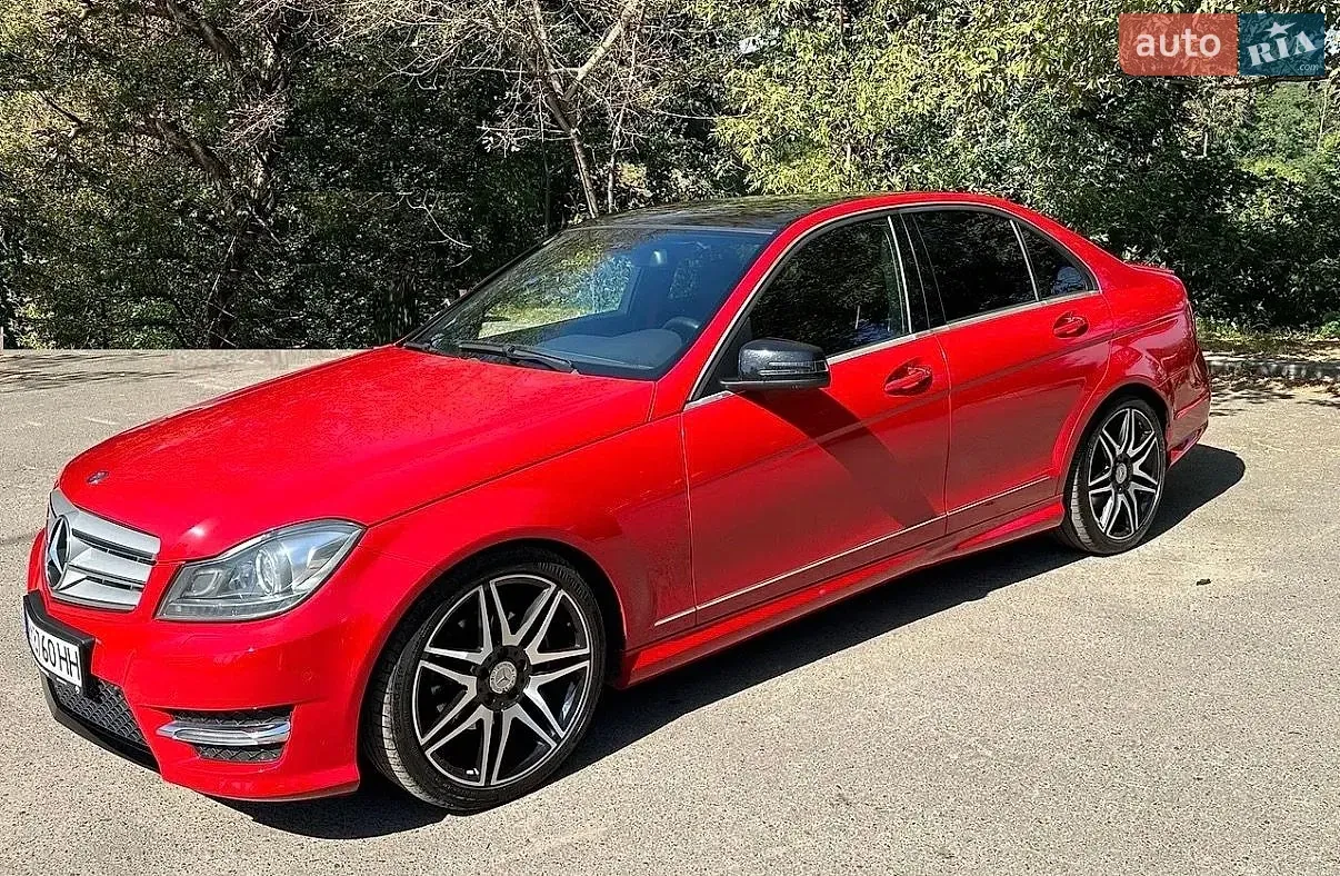 Mercedes-Benz C-Class 2012 photo 3