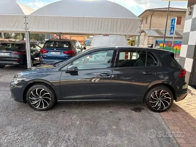 Volkswagen Golf 2022 photo 3