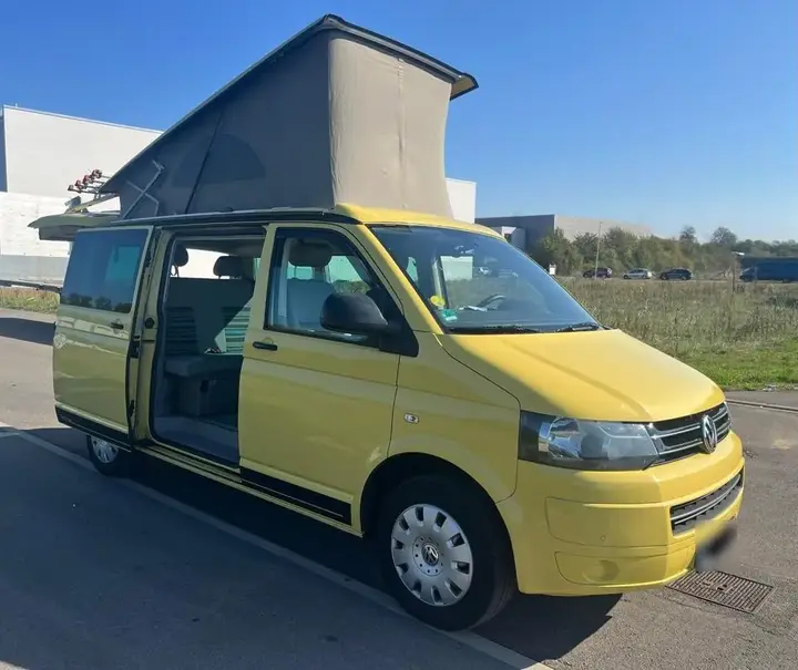 Volkswagen T5 California