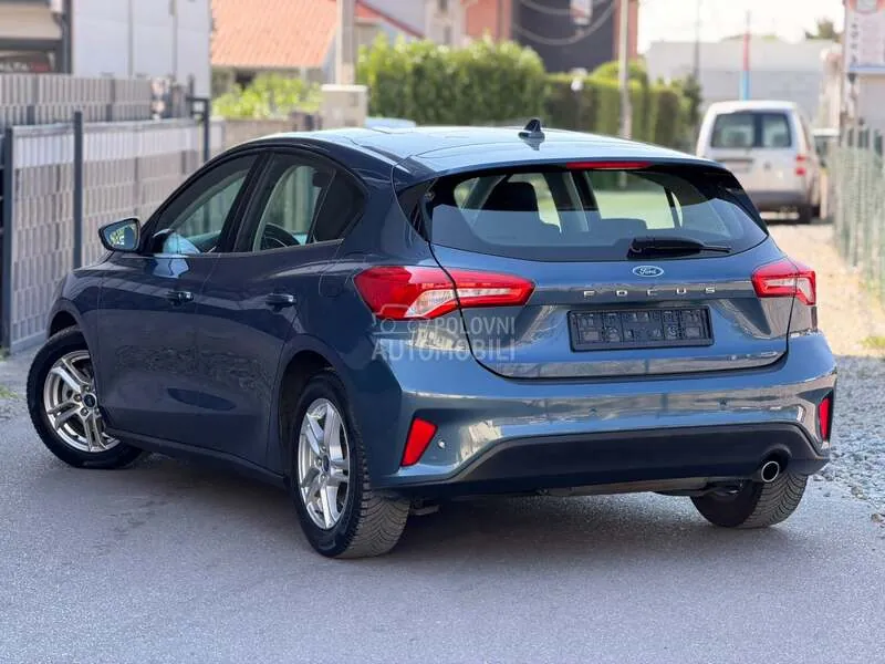 Ford Focus 2020 photo 2