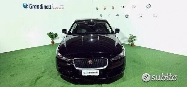 Jaguar Xe 2017 photo 2