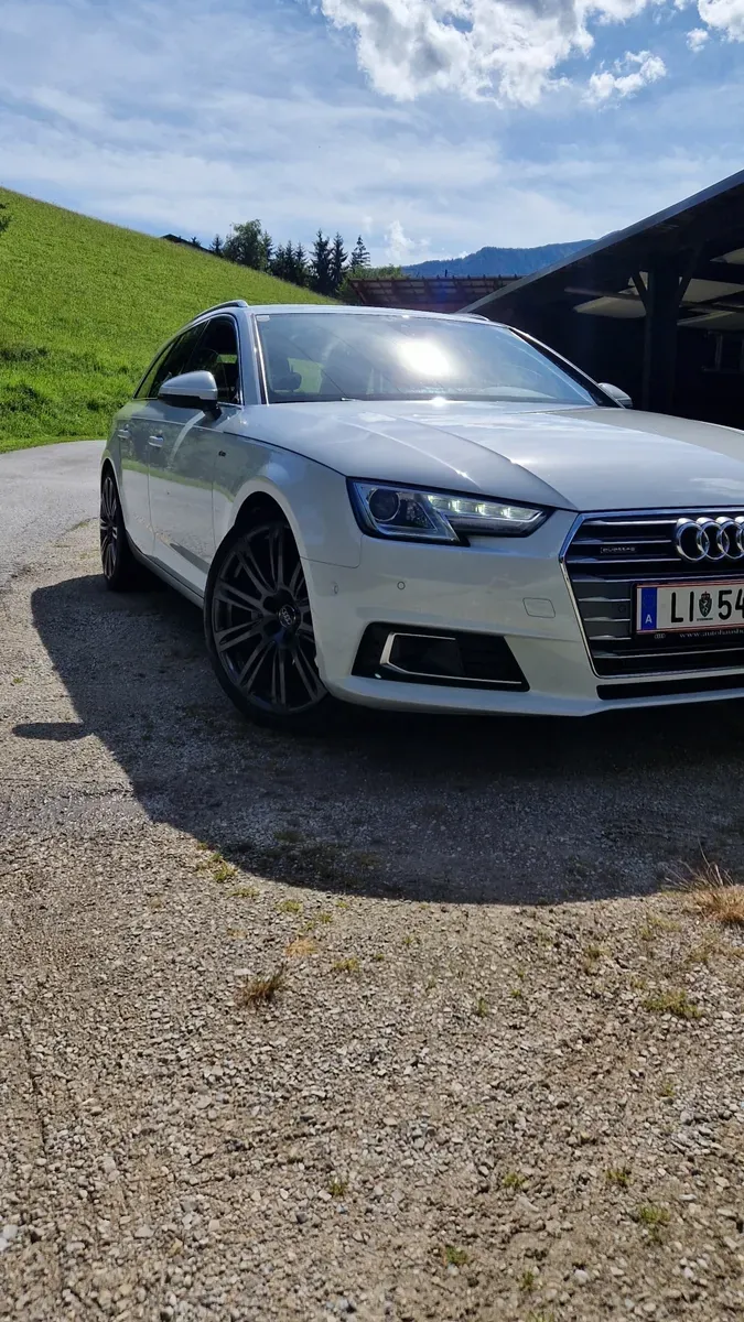 Audi A4 2018 photo 3
