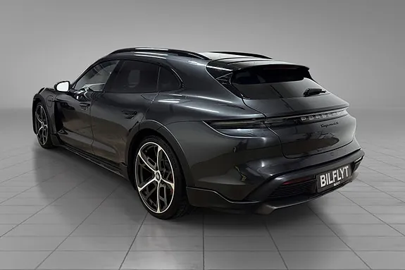 Porsche Taycan 2022 photo 2