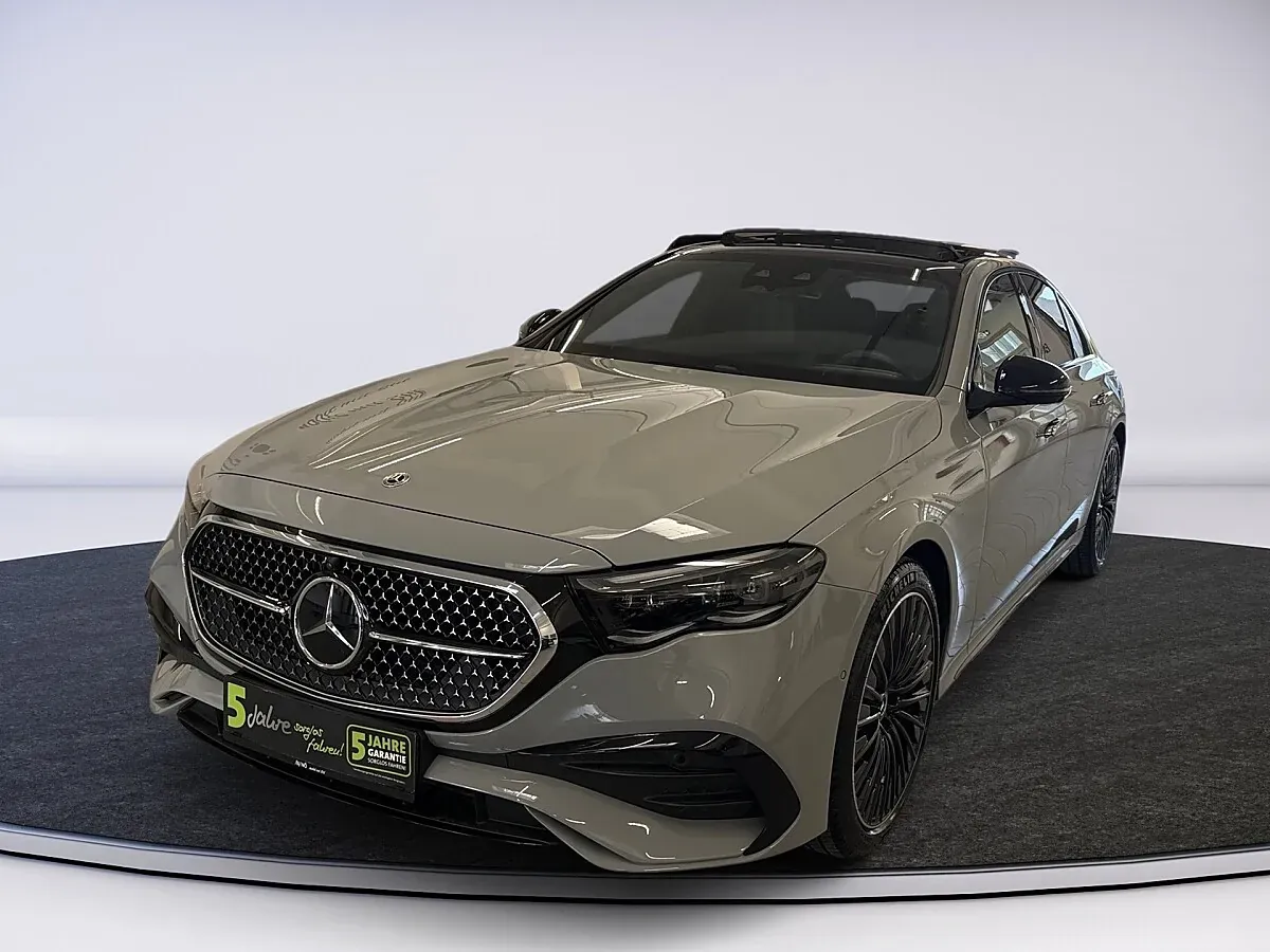 Mercedes-Benz E-Class 2025 photo 3