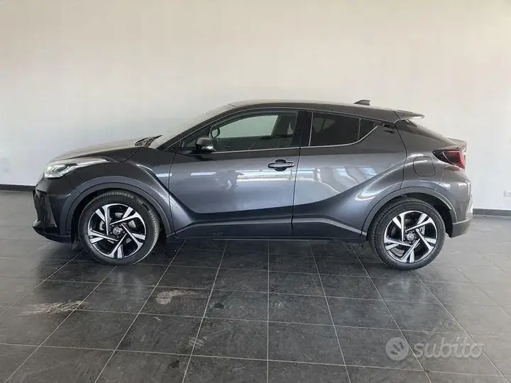 Toyota C-Hr 2023 photo 4
