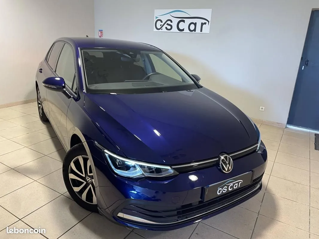 Volkswagen Golf 2022 photo 2