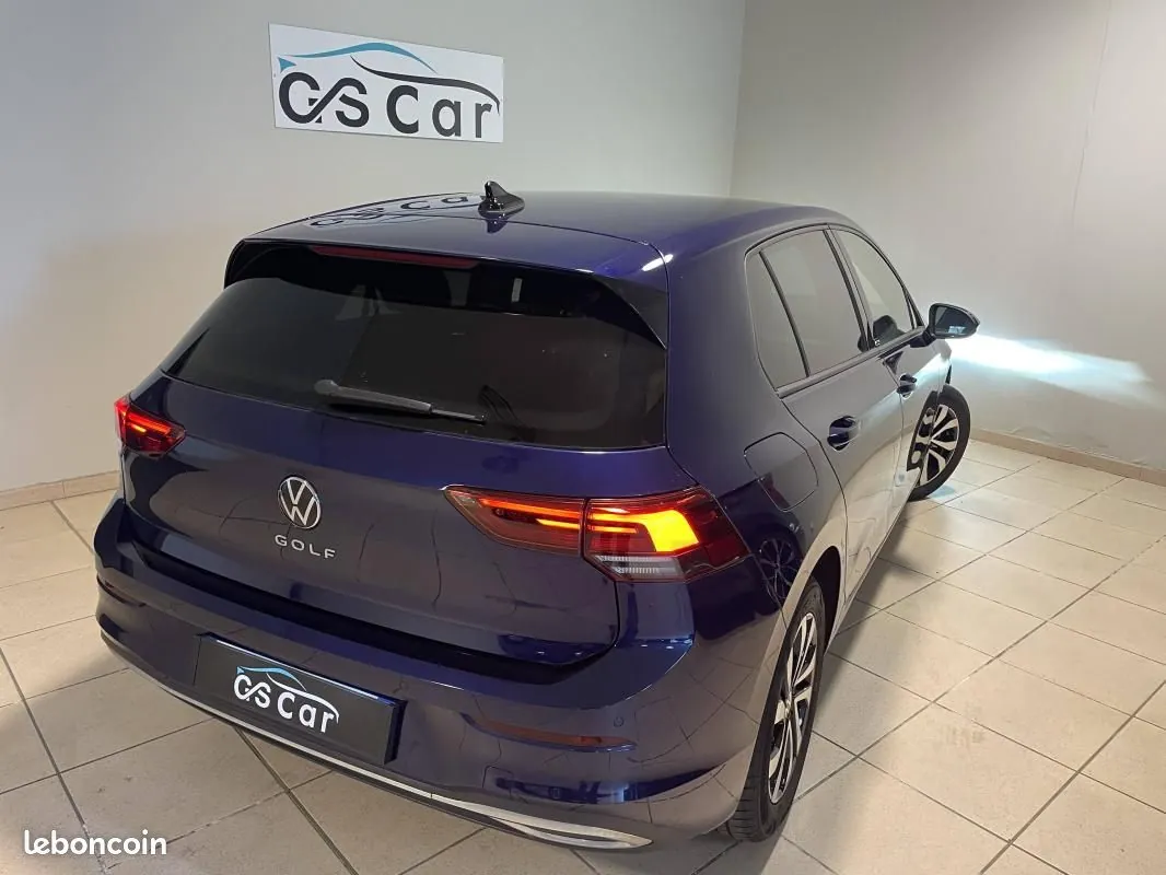 Volkswagen Golf 2022 photo 3