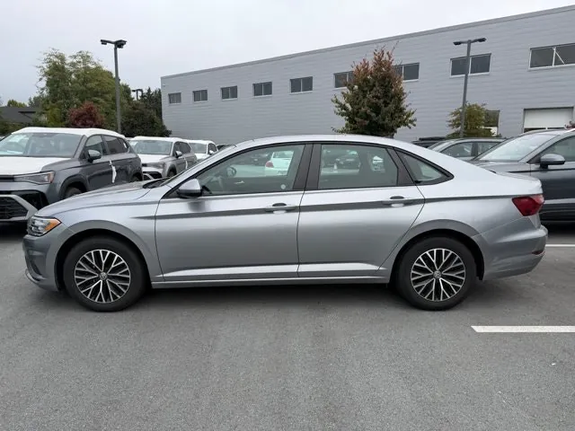 Volkswagen Jetta 2021 photo 3