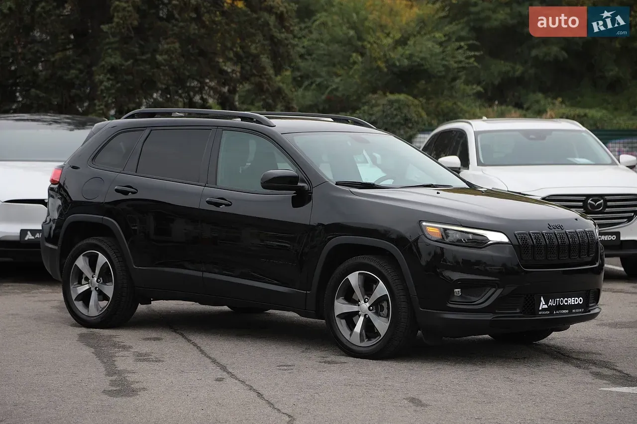 Jeep Cherokee 2019 photo 4
