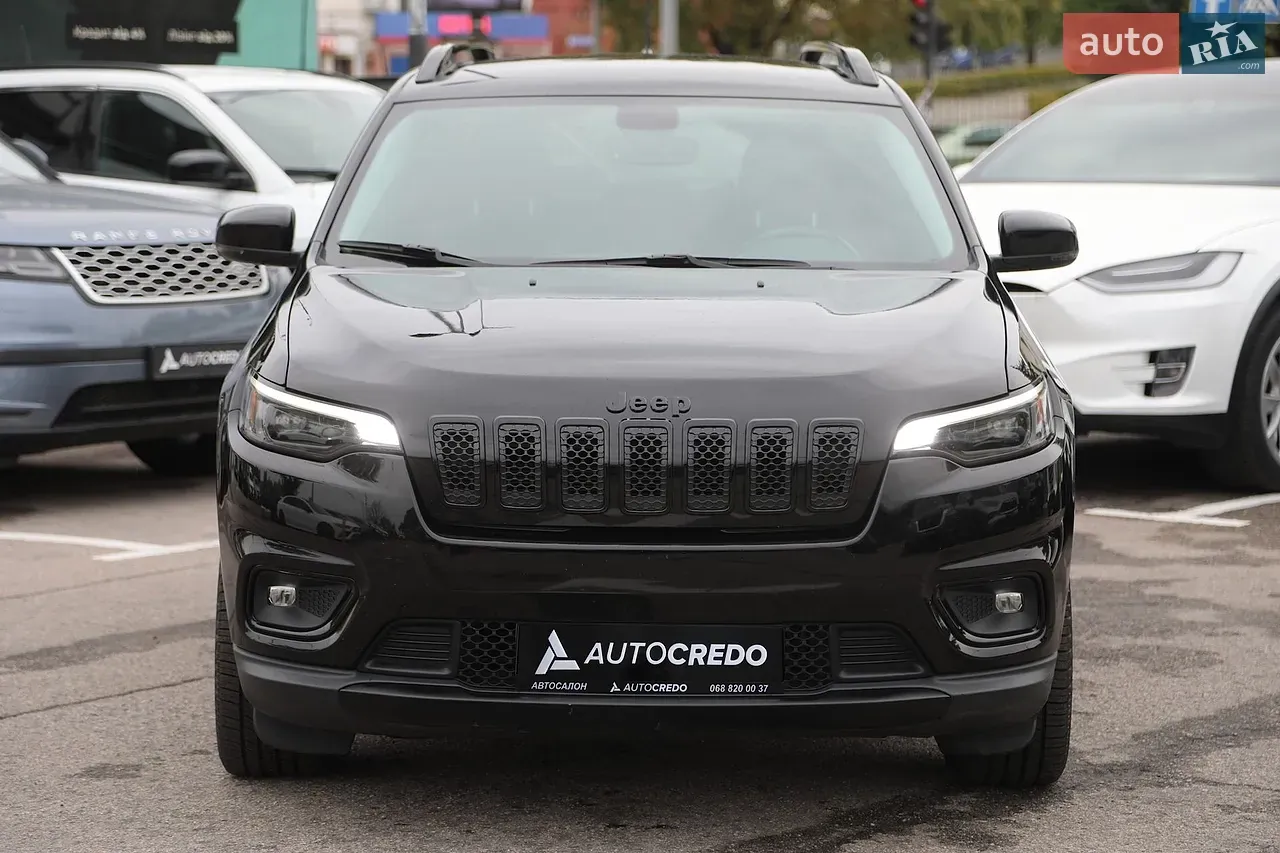 Jeep Cherokee 2019 photo 2