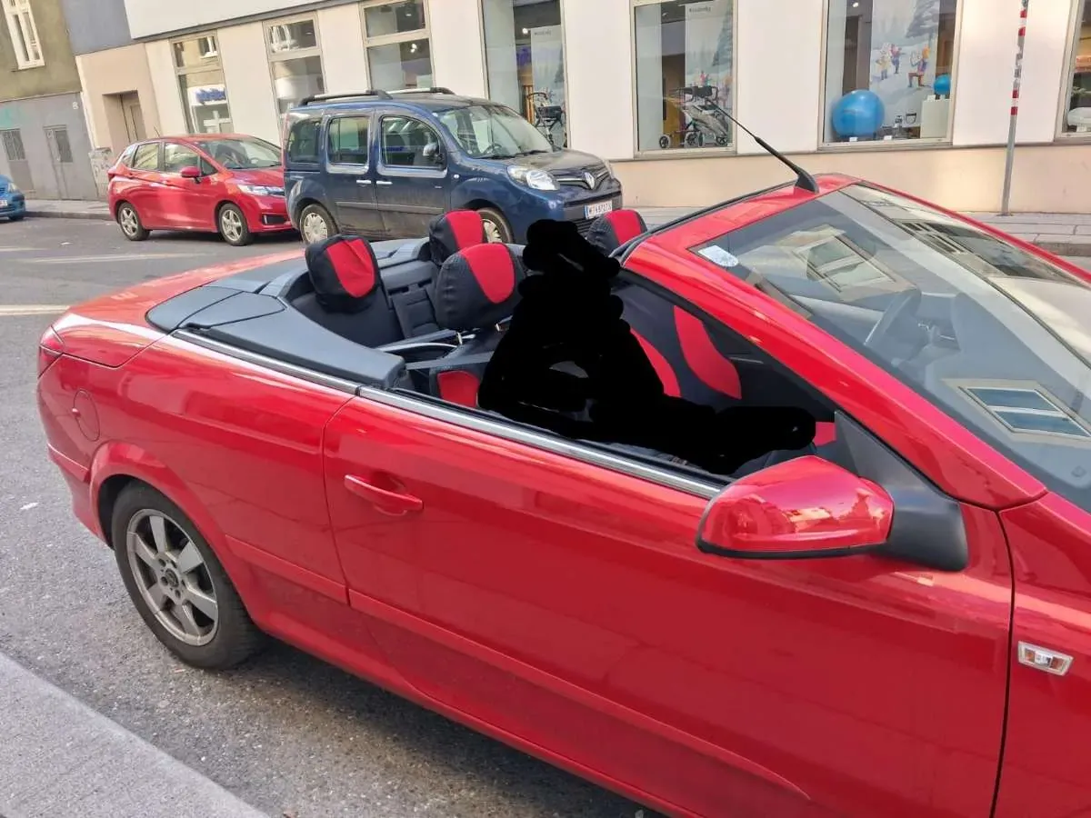 Opel Astra 2007 photo 2