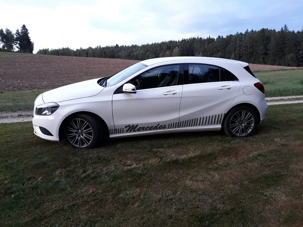 Mercedes-Benz Aklasse 2013 photo 2