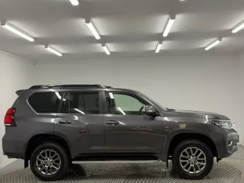 Toyota Land Cruiser Prado 2019 photo 3